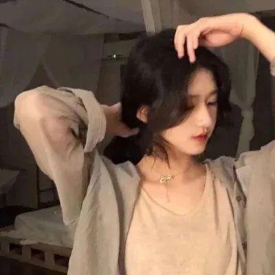皮罗斯马尼封面